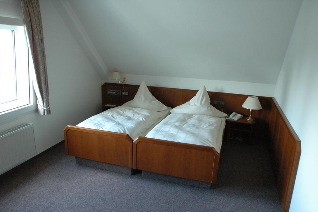 Hotel Heyder Burscheid Exteriér fotografie